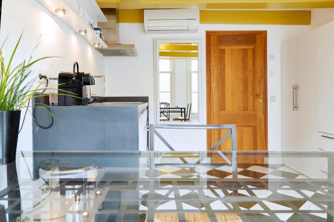Bed & Breakfast Modern Canal House Loft - City Center Amsterdam